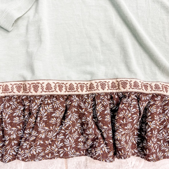 Easel Mint Green Brown Floral Trim Long Sleeve Tunic Size Medium - Picture 10 of 10